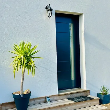 Apartmán Maison, Privative, Lumineuse, Surequipee Terrasse Et Parking *