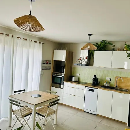 Maison, Privative, Lumineuse, Surequipee Terrasse Et Parking
