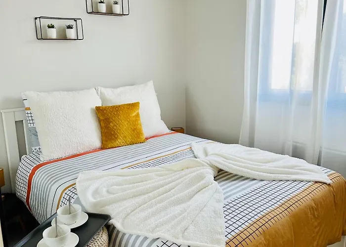 Maison, Privative, Lumineuse, Surequipee Terrasse Et Parking * Saint-Victor-la-Coste