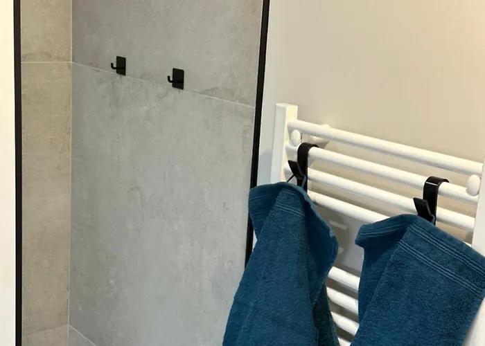 Maison, Privative, Lumineuse, Surequipee Terrasse Et Parking Saint-Victor-la-Coste